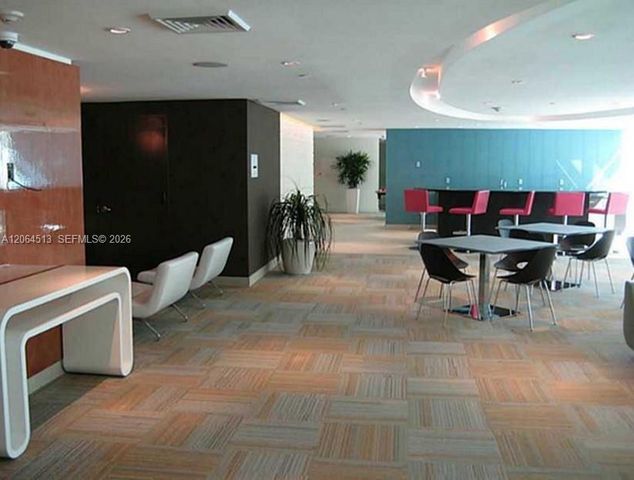 951 Brickell Ave 409, Miami, FL 33131