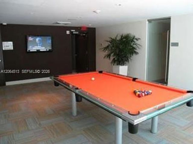 951 Brickell Ave 409, Miami, FL 33131