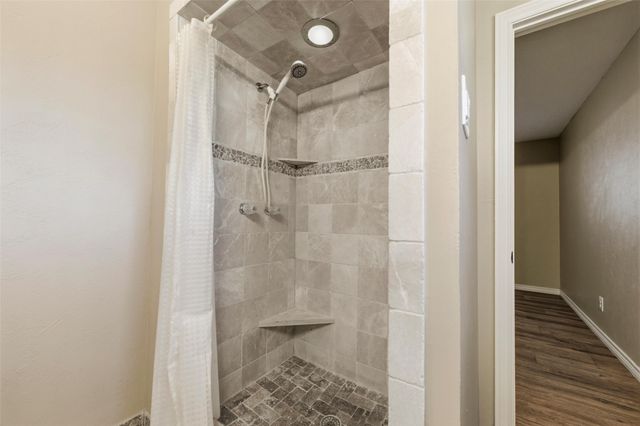 714 Royal Oaks Drive, Garland, TX 75040