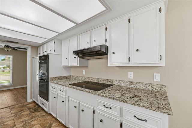 714 Royal Oaks Drive, Garland, TX 75040