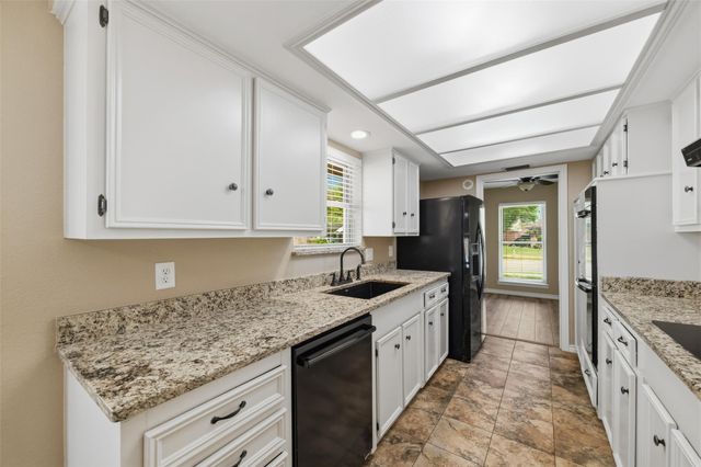 714 Royal Oaks Drive, Garland, TX 75040