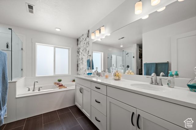1067 W LUDINGTON CT, Bluffdale, UT 84065
