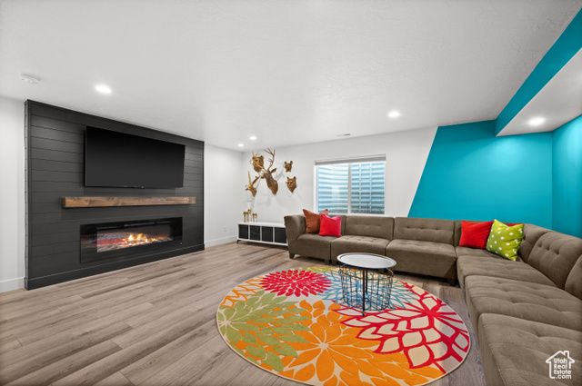 1067 W LUDINGTON CT, Bluffdale, UT 84065