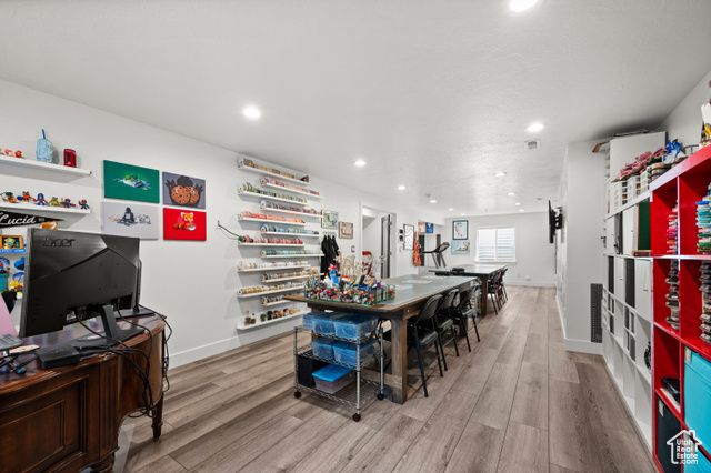 1067 W LUDINGTON CT, Bluffdale, UT 84065