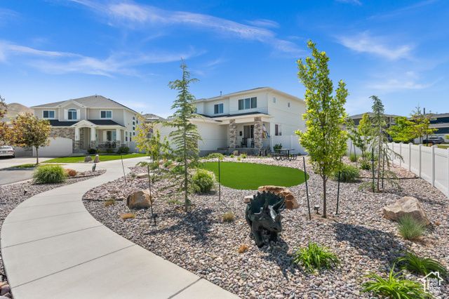 1067 W LUDINGTON CT, Bluffdale, UT 84065