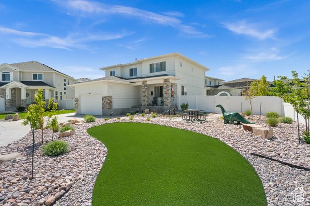1067 W LUDINGTON CT, Bluffdale, UT 84065
