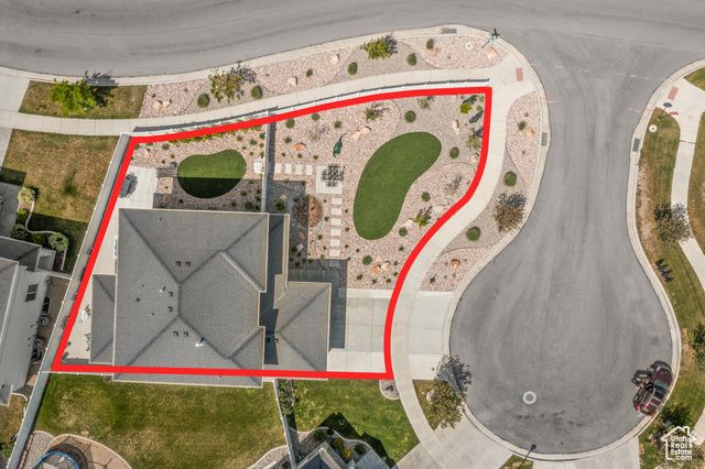 1067 W LUDINGTON CT, Bluffdale, UT 84065