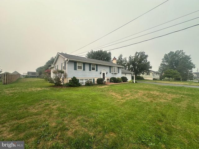 270 HILLTOP VIEW WAY, Elizabethtown, PA 17022