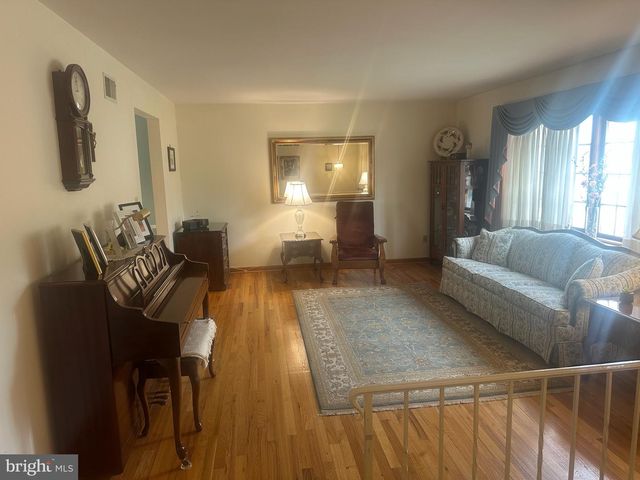 270 HILLTOP VIEW WAY, Elizabethtown, PA 17022