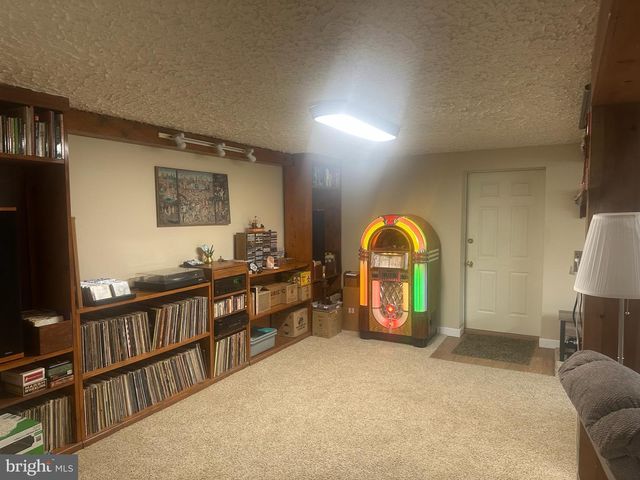 270 HILLTOP VIEW WAY, Elizabethtown, PA 17022