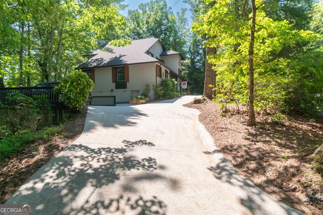 41 International Village Drive, Helen, GA 30545