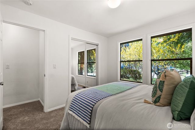 25306 212th Place SE, Maple Valley, WA 98038