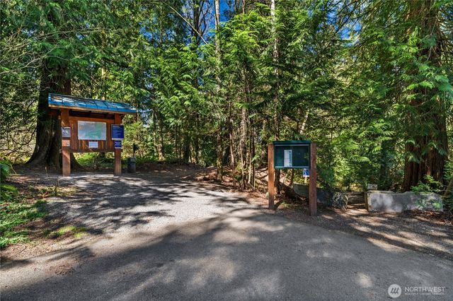 25306 212th Place SE, Maple Valley, WA 98038