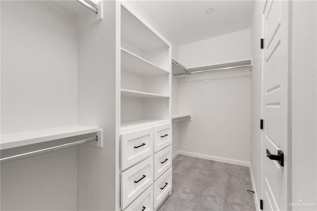 2113 Zinnia Street, Weslaco, TX 78596