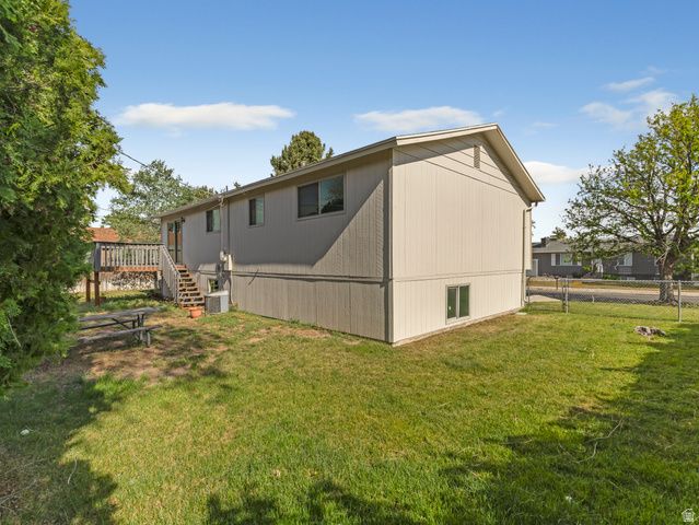 1384 E SUDBURY AVE, Sandy, UT 84093