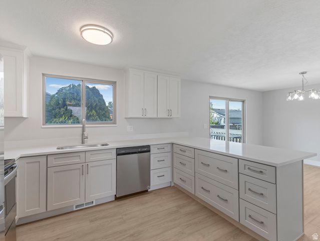 1384 E SUDBURY AVE, Sandy, UT 84093