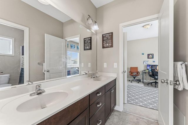 15672 Fairchild Way, Apple Valley, MN 55124