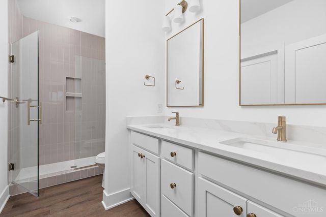 3006 Woodburn Avenue, Cincinnati, OH 45206