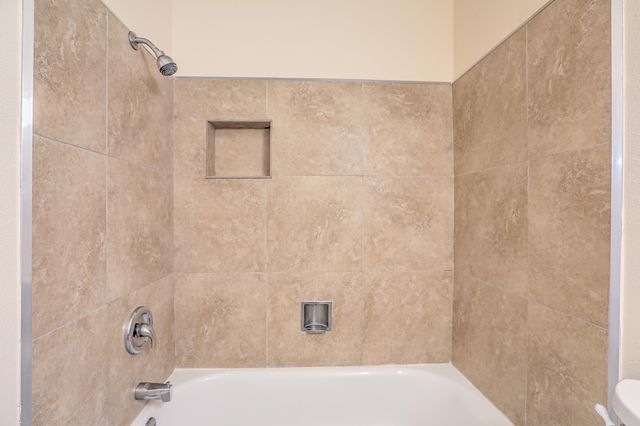 12009 Stilwell Drive NE APT B, Albuquerque, NM 87112