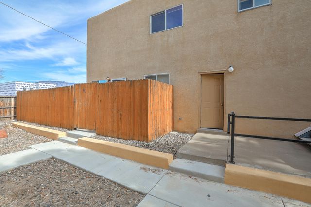 12009 Stilwell Drive NE APT B, Albuquerque, NM 87112