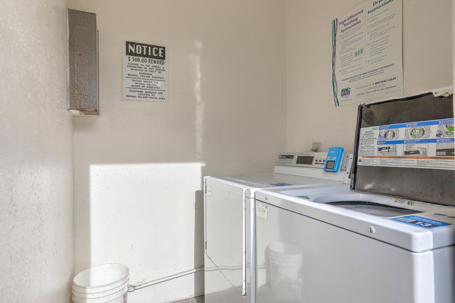 12009 Stilwell Drive NE APT B, Albuquerque, NM 87112