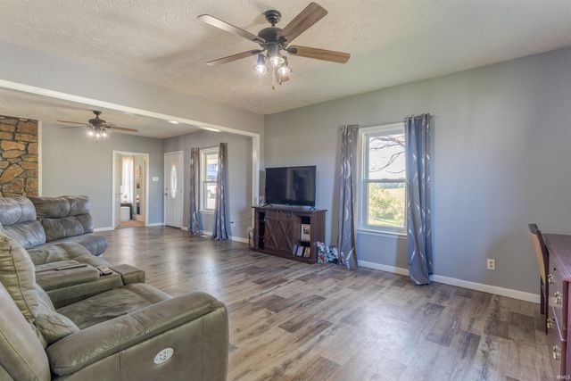 8681 FRENCH RIDGE Road, Tell City, IN 47586