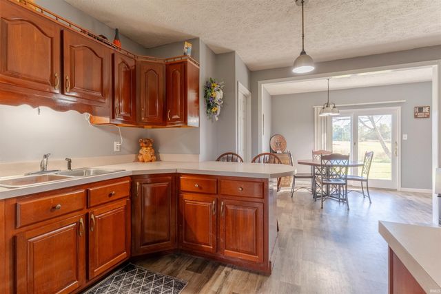 8681 FRENCH RIDGE Road, Tell City, IN 47586