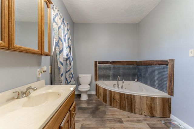 8681 FRENCH RIDGE Road, Tell City, IN 47586