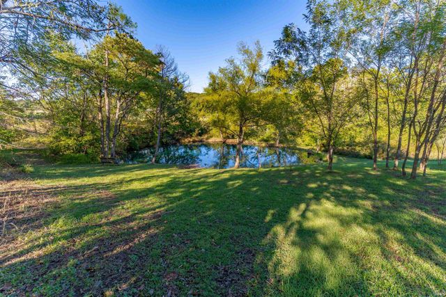 8681 FRENCH RIDGE Road, Tell City, IN 47586