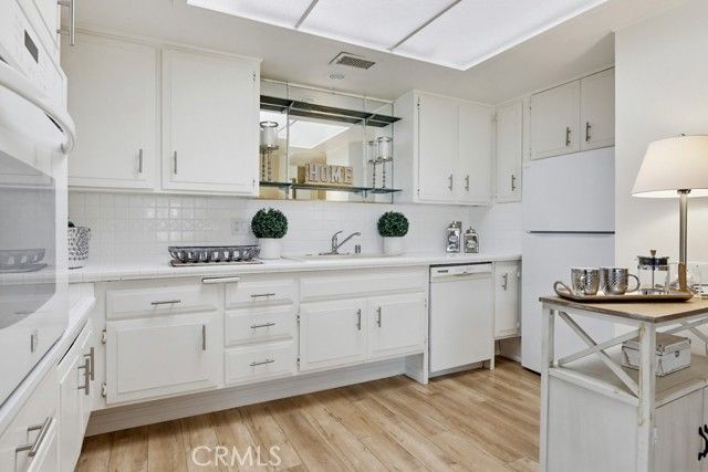 13580 Cedar Crest Lane 110L, Seal Beach, CA 90740