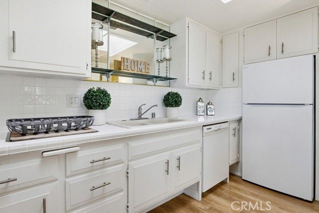 13580 Cedar Crest Lane 110L, Seal Beach, CA 90740