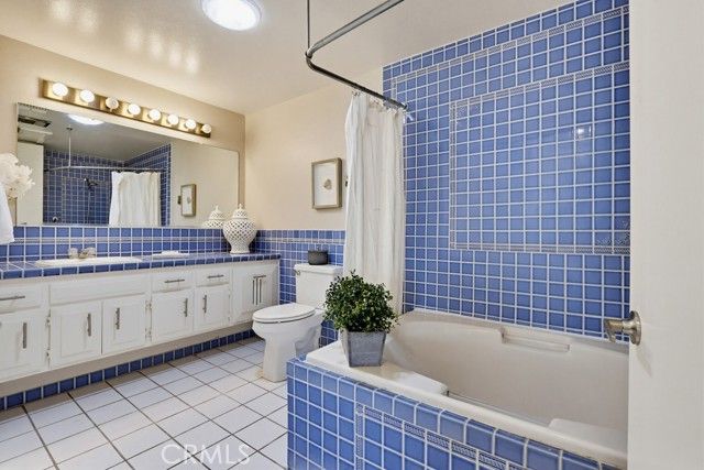 13580 Cedar Crest Lane 110L, Seal Beach, CA 90740