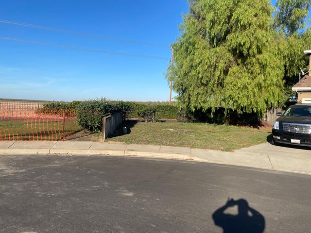 4666 Treasure Ct, Turlock, CA 95382