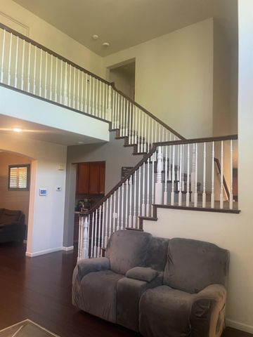 4666 Treasure Ct, Turlock, CA 95382