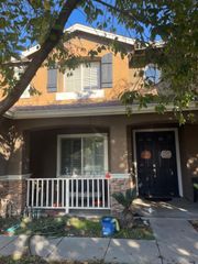 4666 Treasure Ct, Turlock, CA 95382
