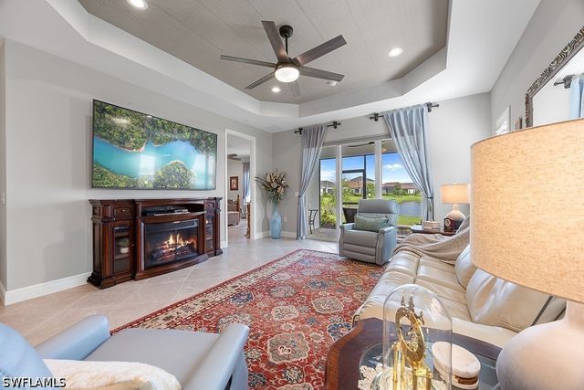 4584 Centaurus CIR, Naples, FL 34120