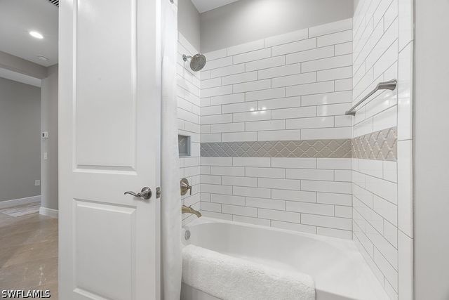 4584 Centaurus CIR, Naples, FL 34120