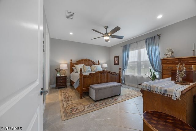 4584 Centaurus CIR, Naples, FL 34120