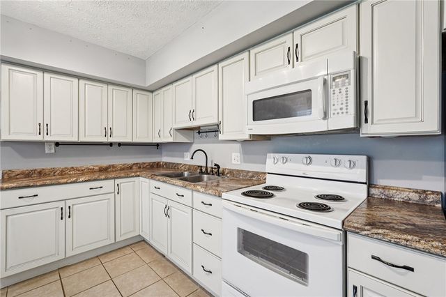 1529 Bowman Drive, Xenia, OH 45385