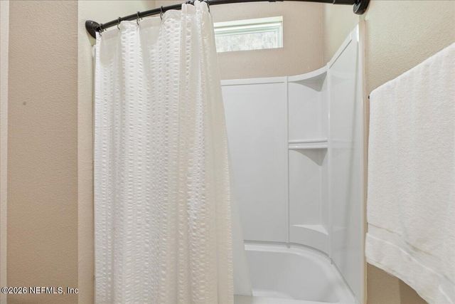 8489 MABEL Drive, Jacksonville, FL 32256