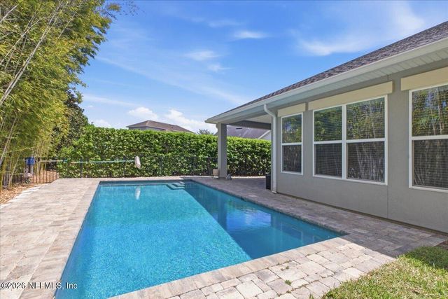 8489 MABEL Drive, Jacksonville, FL 32256