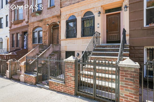 205 Edgecombe Avenue, New York City, NY 10030