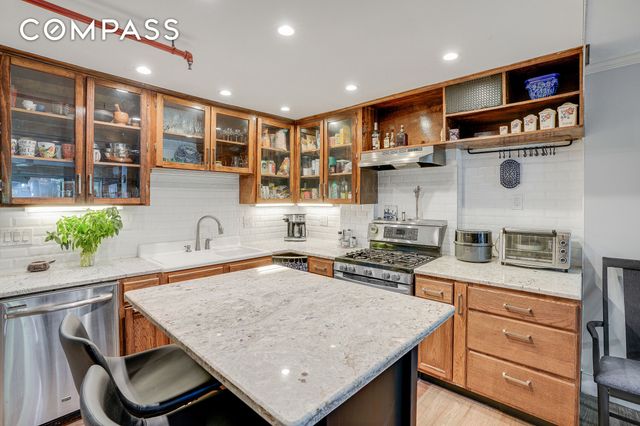 205 Edgecombe Avenue, New York City, NY 10030