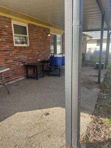 11567 E Black Oak Dr, Baton Rouge, LA 70815