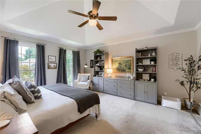 152 Oakwood Hills Drive, Suwanee, GA 30024