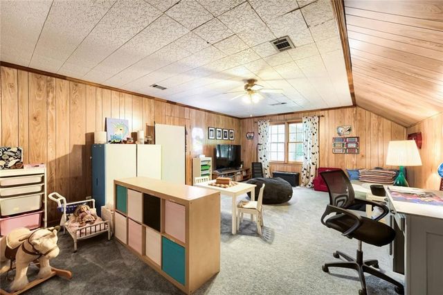 152 Oakwood Hills Drive, Suwanee, GA 30024