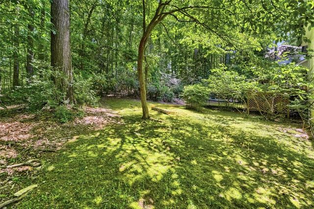 152 Oakwood Hills Drive, Suwanee, GA 30024