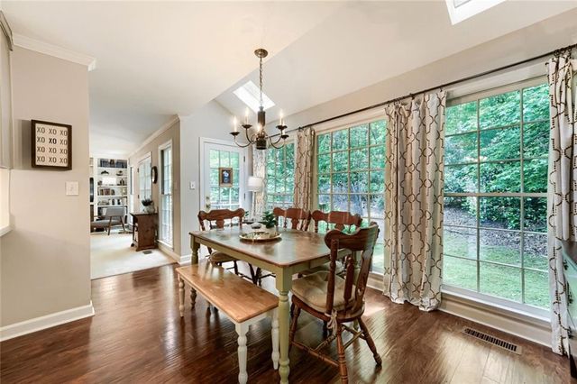 152 Oakwood Hills Drive, Suwanee, GA 30024