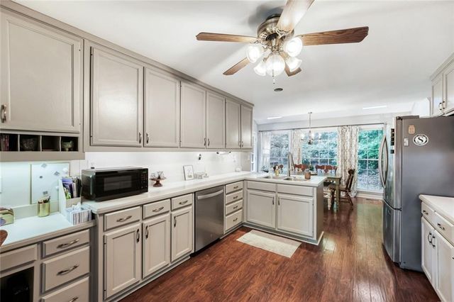 152 Oakwood Hills Drive, Suwanee, GA 30024