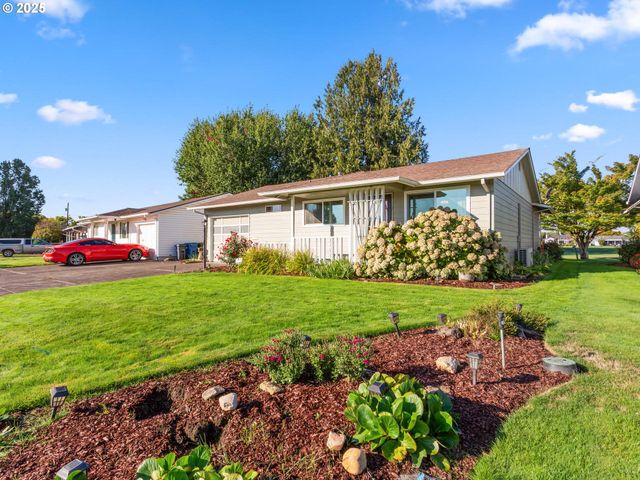 1075 PRINCETON Rd, Woodburn, OR 97071
